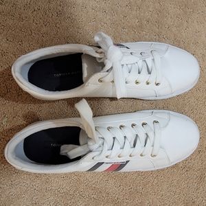 Tommy hilfiger shoes